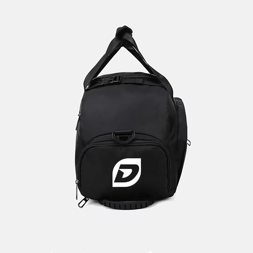 Sportrucksack in schwarz von Dynamics mit Rucksackfunktion